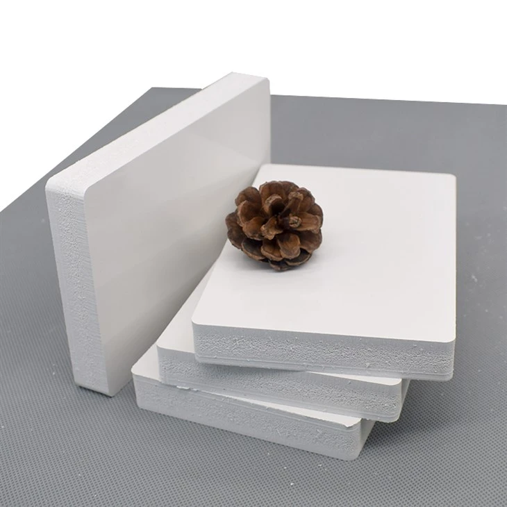 Kofraj Pvc kolòn